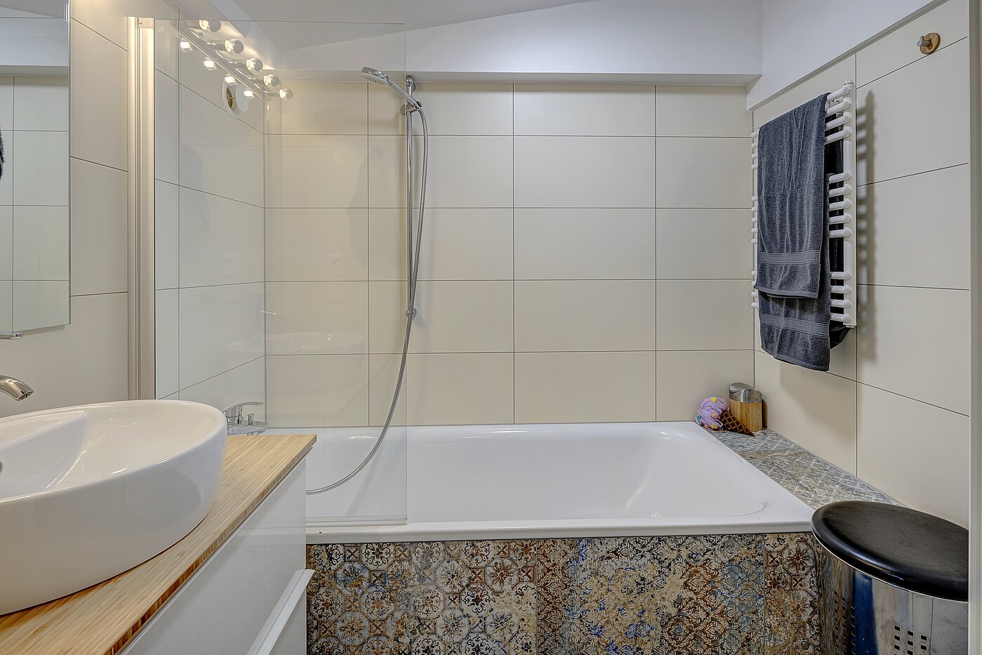 Piso ático de 4.5 habitaciones | München-Ludwigsvorstadt | 70461 | Bad