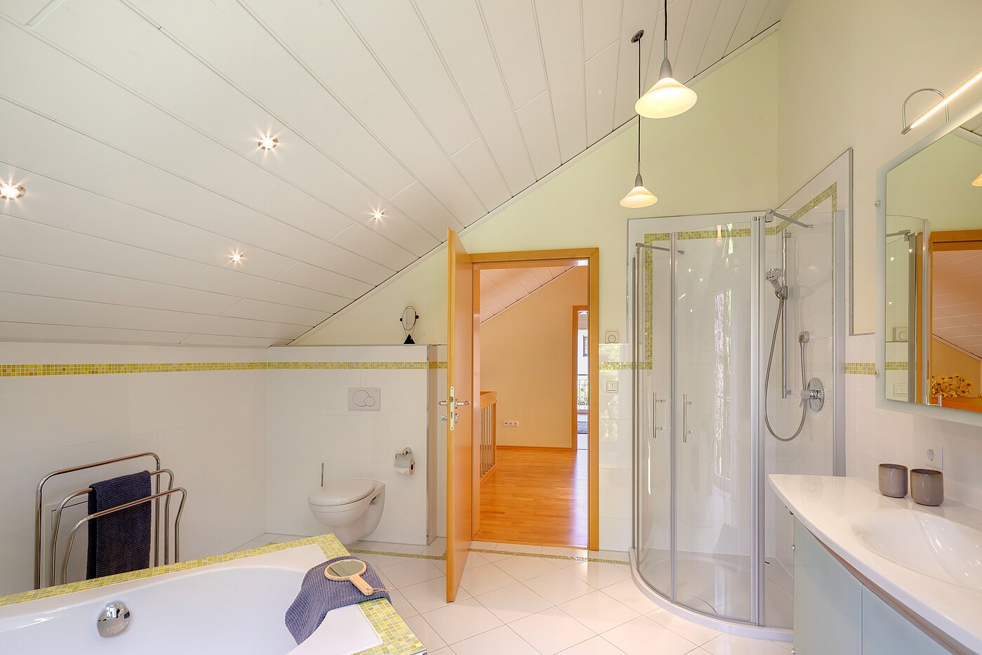 Casa unifamiliar  de 5 habitaciones | Icking | 70438 | ...und separater Dusche