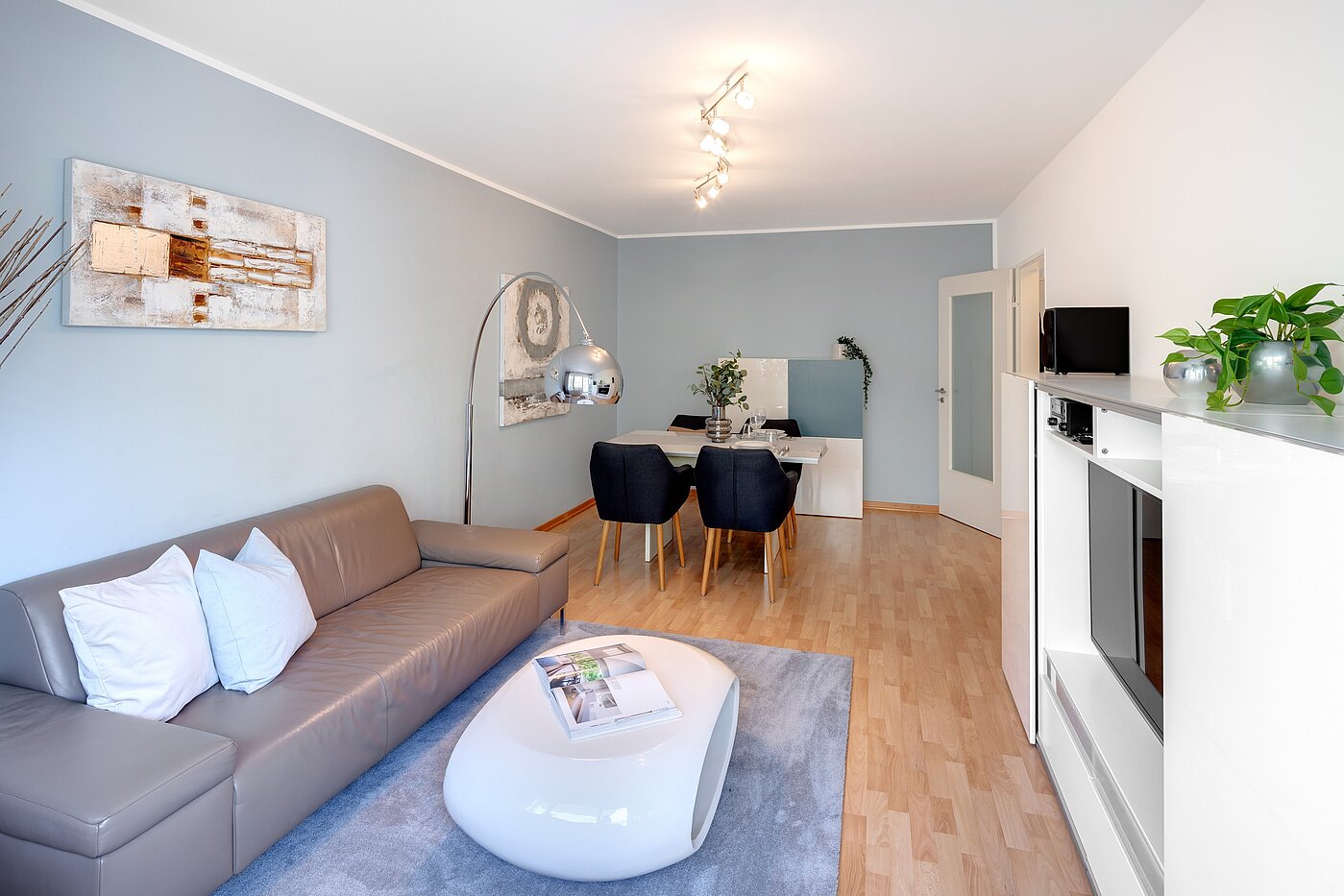 Apartamento de 2 habitaciones | München-Schwabing | 70013 | ...und Platz zum Essen