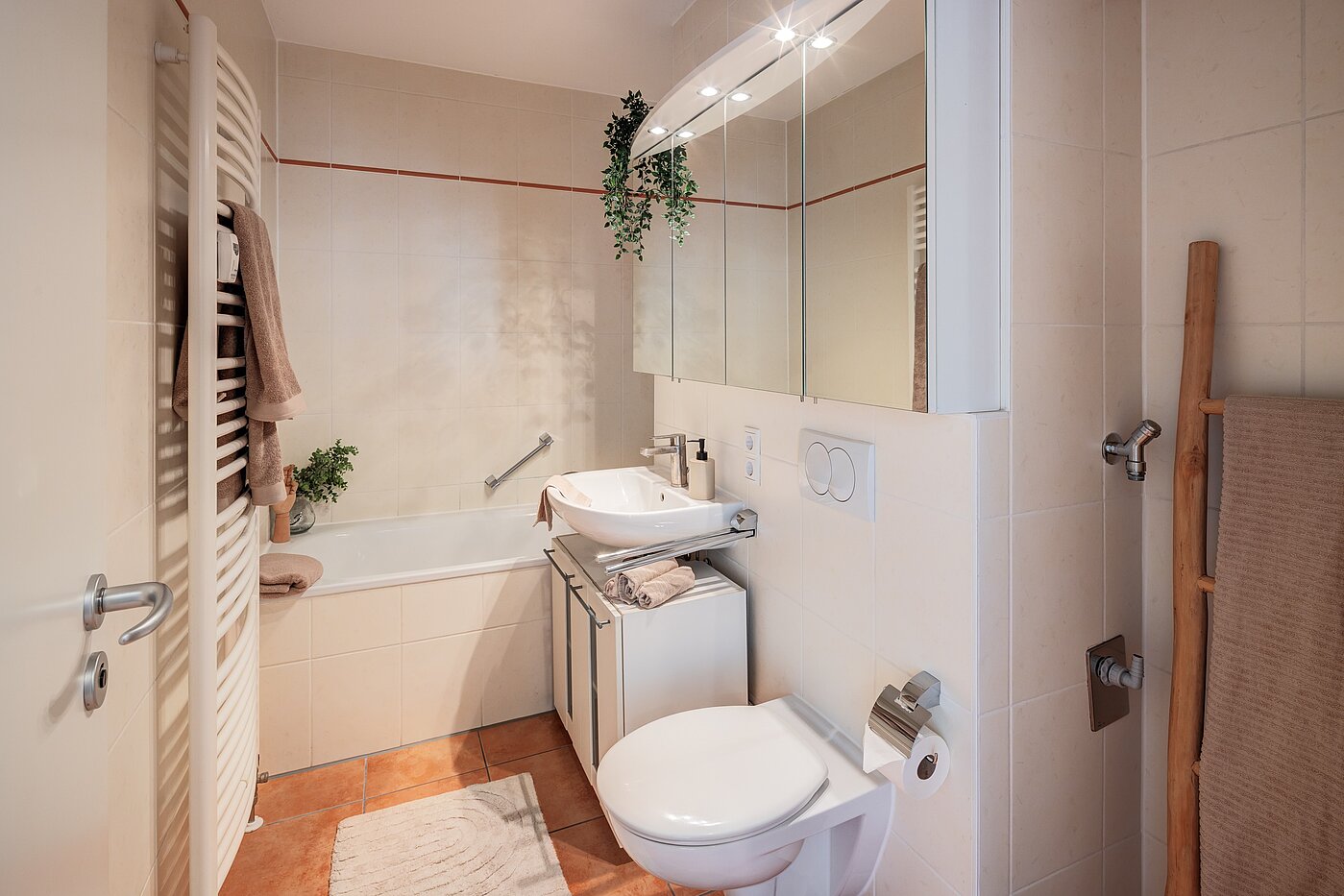 Apartamento de 2 habitaciones | München-Bogenhausen | 70396 | Badezimmer...