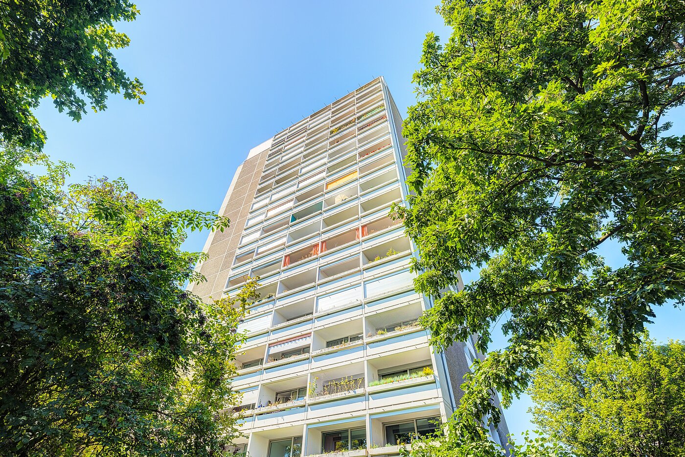 Apartamento de 3 habitaciones | München-Bogenhausen | 70261 | Gepflegte Fassade