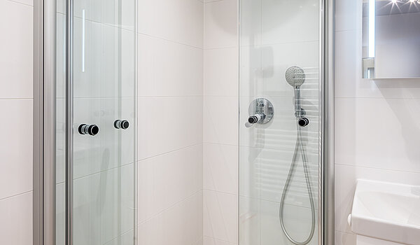 Apartamento de 1 habitación | München-Milbertshofen | 704371 | ...mit Dusche