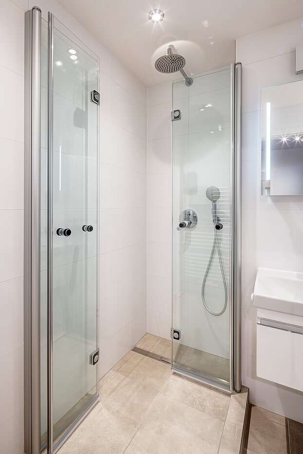 Apartamento de 1 habitación | München-Milbertshofen | 704371 | ...mit Dusche