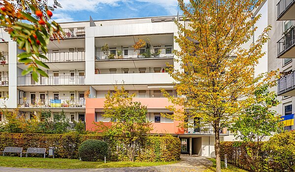 Apartamento de 2.5 habitaciones | München-Schwanthalerhöhe | 2210ML2 | Innenhof Ansicht