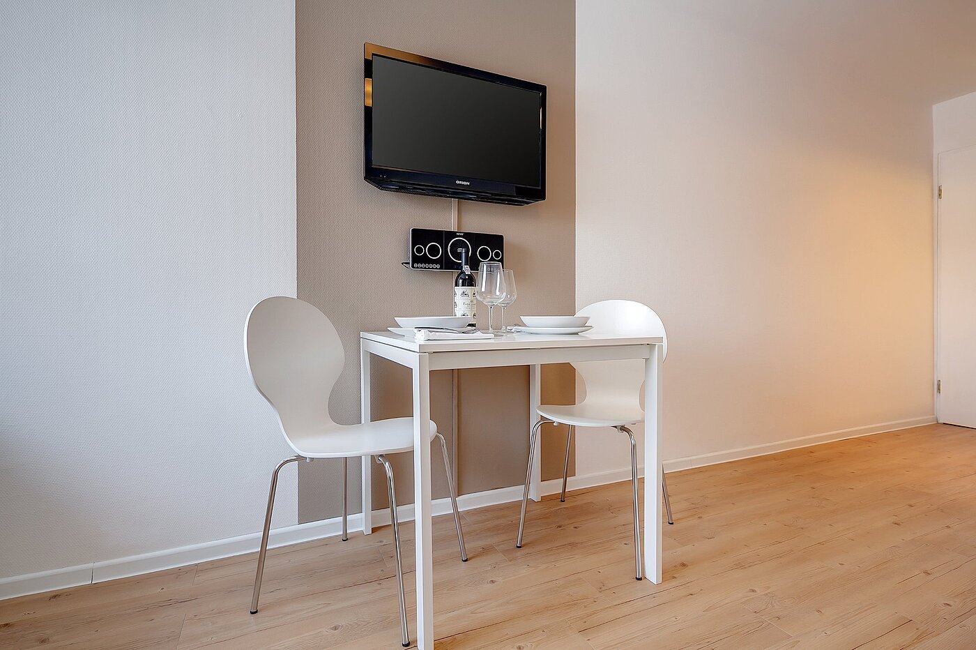 Apartamento de 1 habitación | München-Trudering | 2011ML4 | ...und Sitzgelegenheit