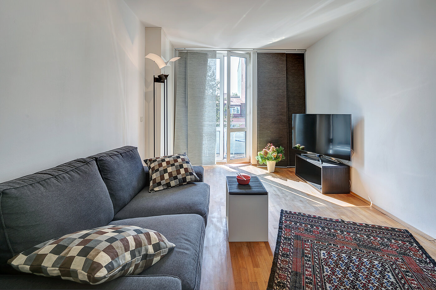 Apartamento de 2 habitaciones | München-Neuhausen | 70440