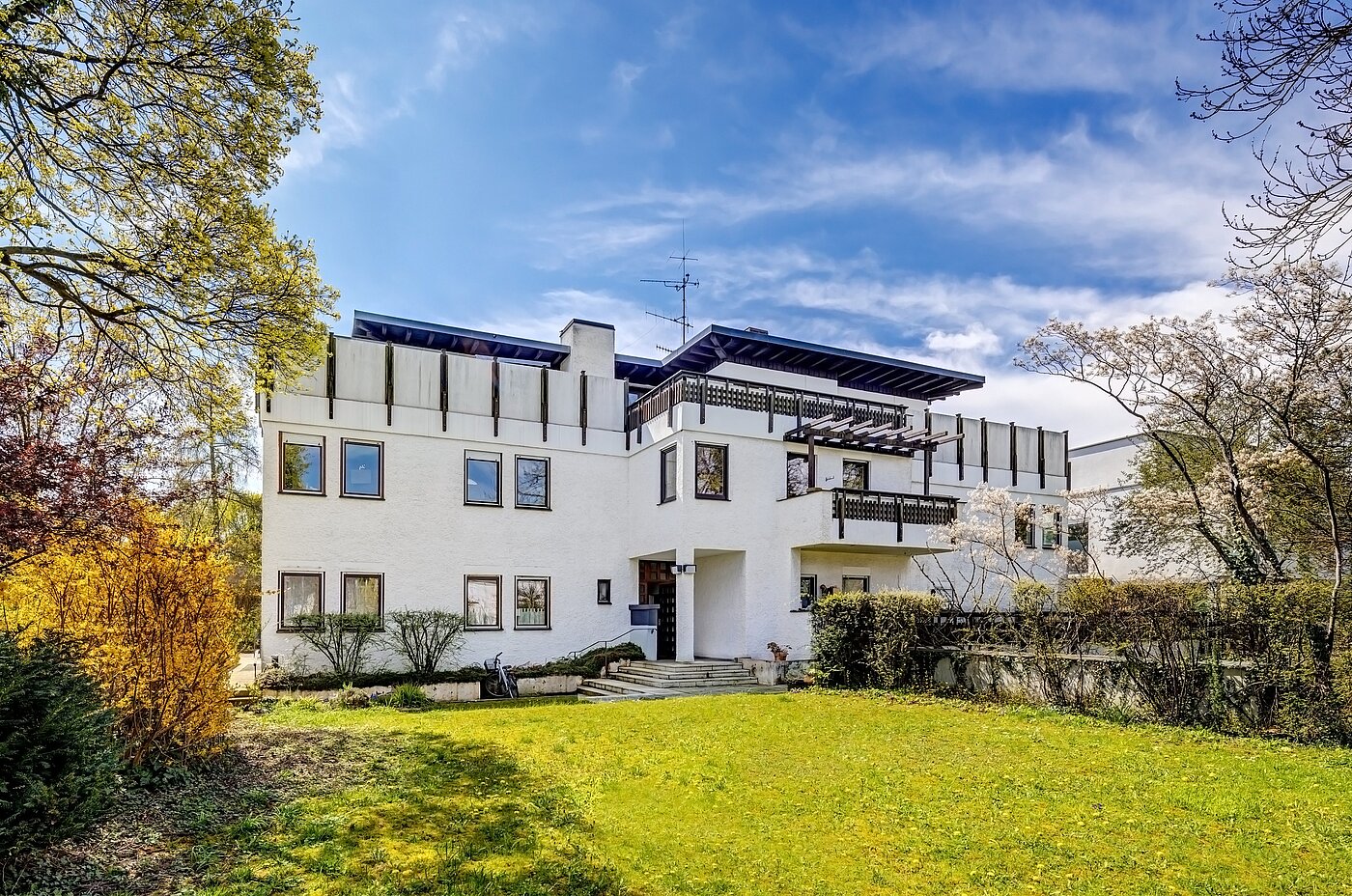 Apartamento de 2.5 habitaciones | München-Obermenzing | 700191 | Ansicht Rückseite