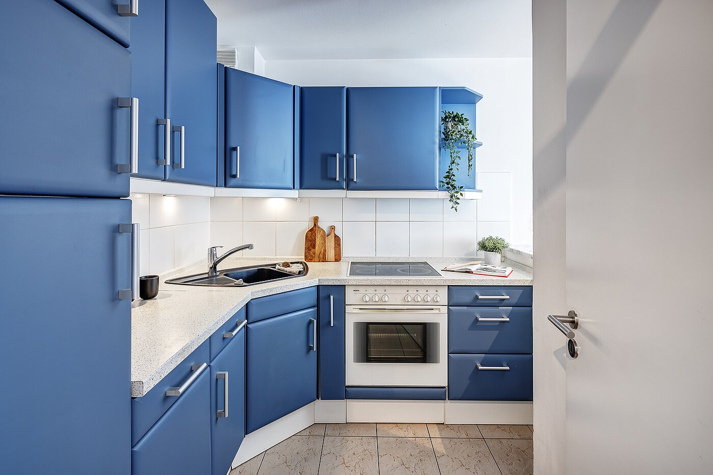 Apartamento de 3 habitaciones | München-Schwabing | 2202ML12 | Die Küche, ein Blickfang...