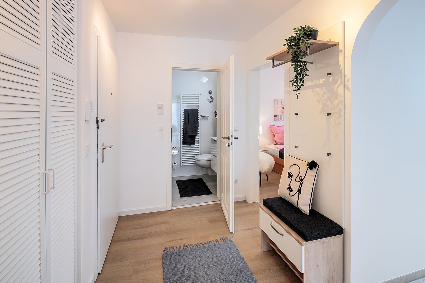 Apartamento de 2 habitaciones | München-Sendling-Westpark | 704131 | Flur mit Zugang