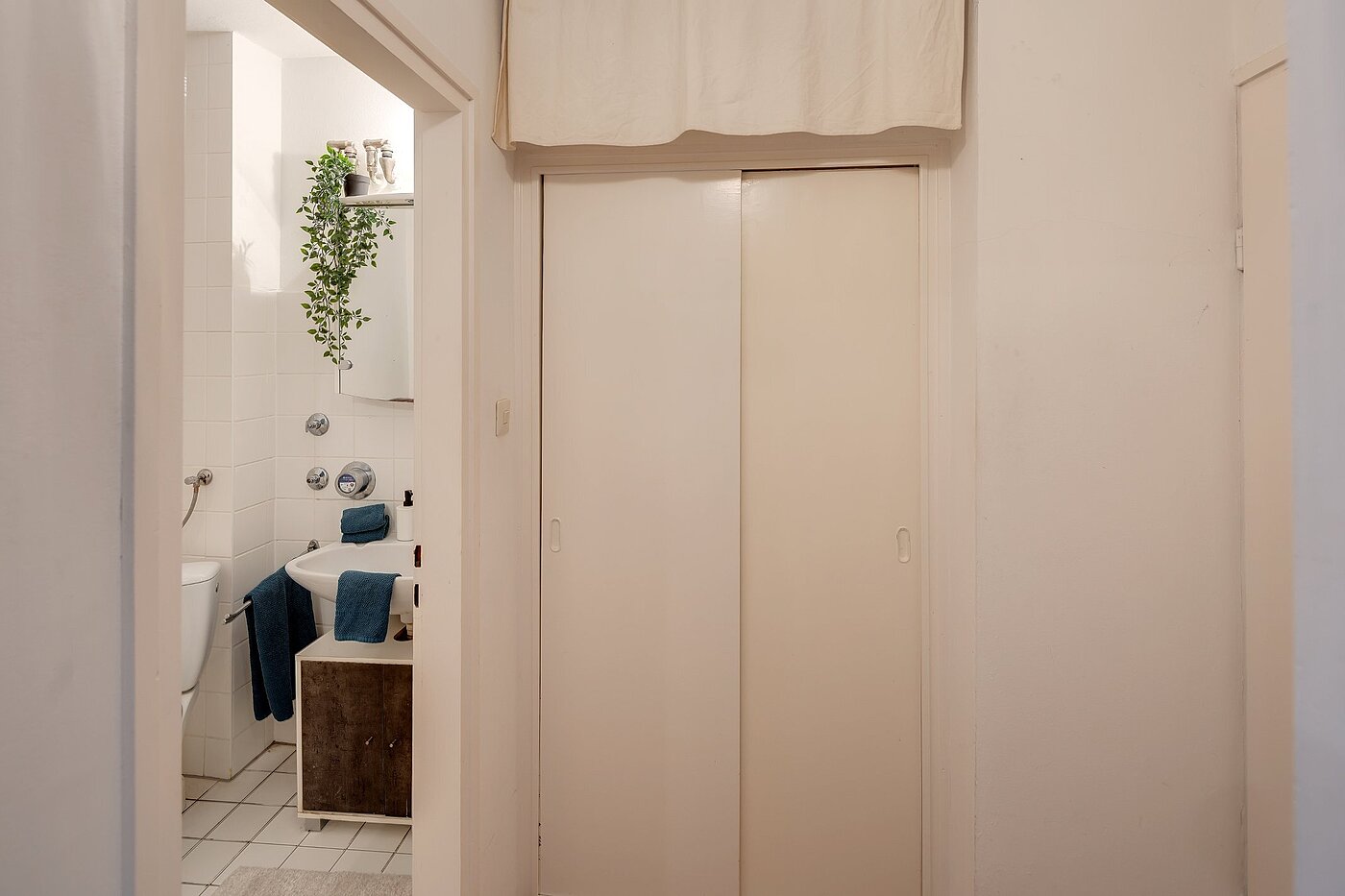Apartamento de 1 habitación | München-Bogenhausen | 2012ML2 | Wandschrank im Flur