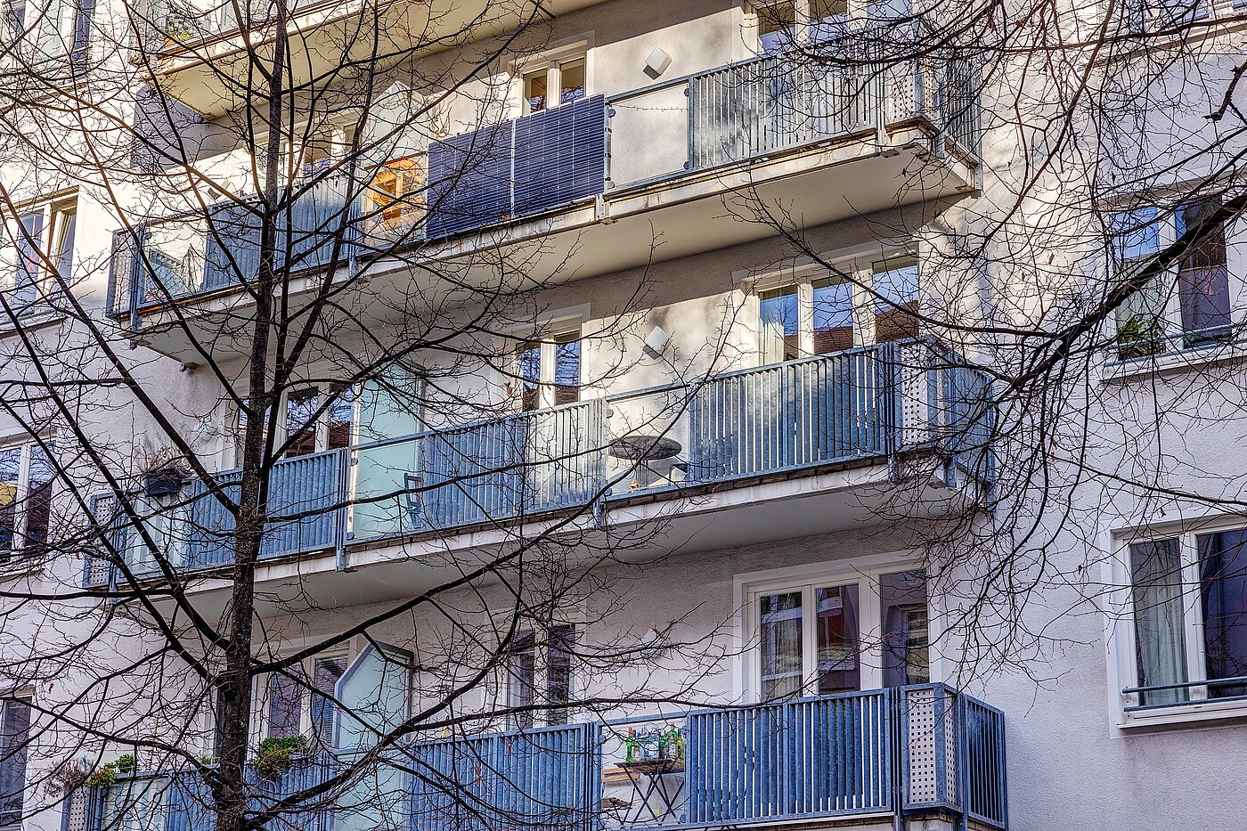 Apartamento de 3 habitaciones | München-Schwabing | 2212ML1 | Hausansicht im Winter...
