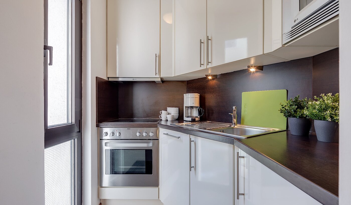 Apartamento de 2 habitaciones | München-Isarvorstadt | 1804ML1 | Moderne Küchenzeile