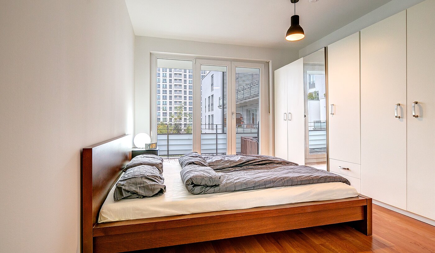 Apartamento de 2.5 habitaciones | 70020 | Schlafzimmer...