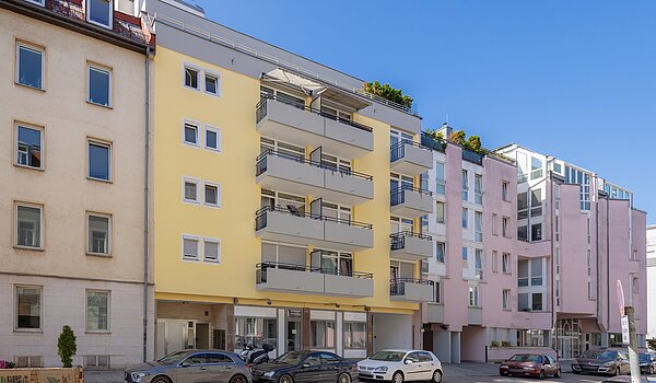 Piso en planta baja de 4 habitaciones | München-Neuhausen | 70471 | Außenansicht