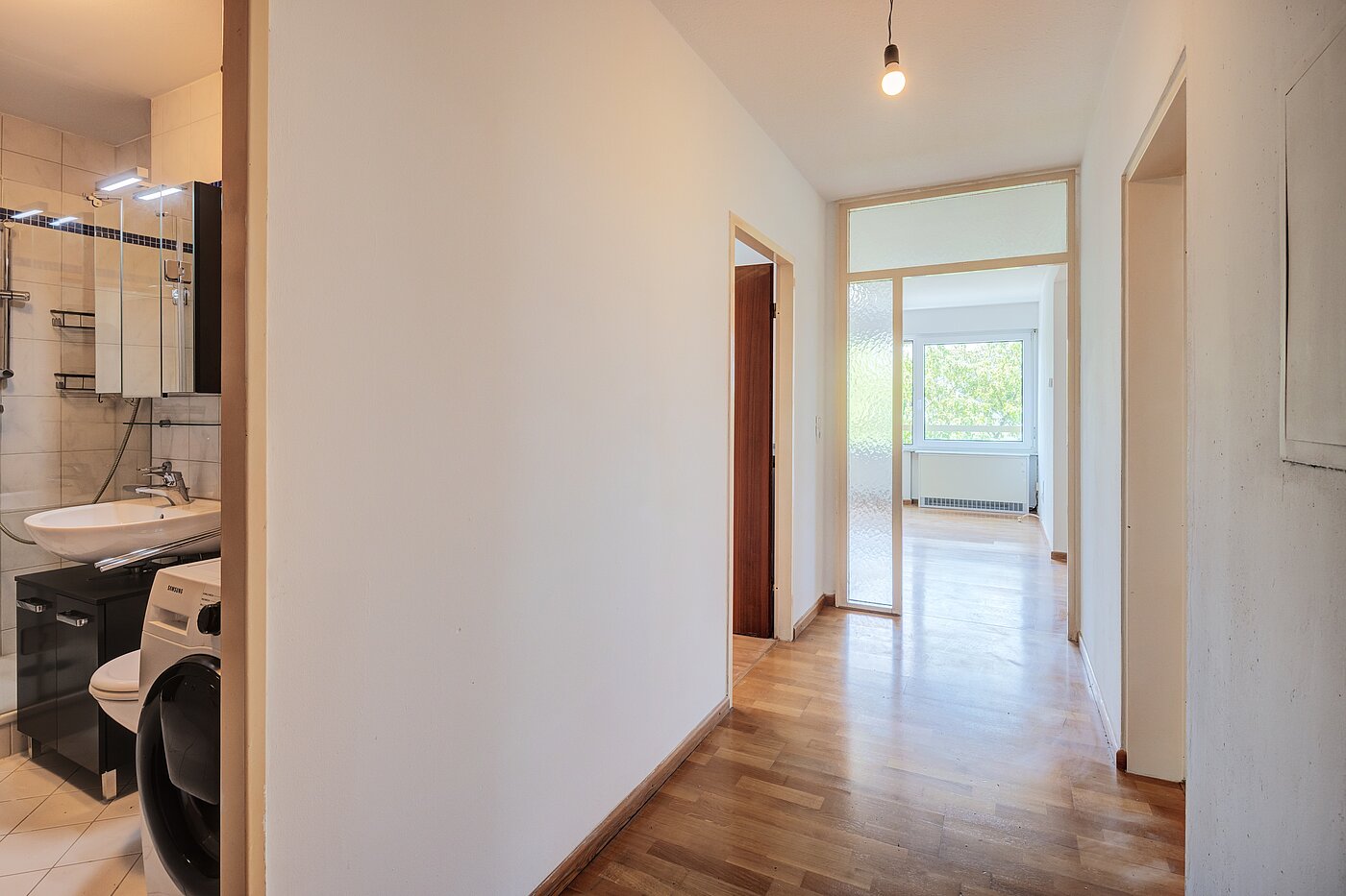 Apartamento de 2 habitaciones | München-Hadern | 704101 | Flur vom Eingang kommend