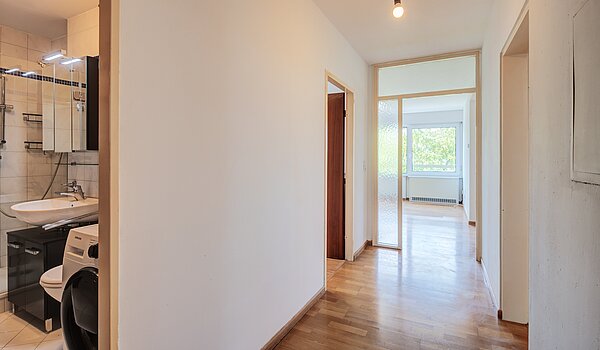 Apartamento de 2 habitaciones | München-Hadern | 704101 | Flur vom Eingang kommend