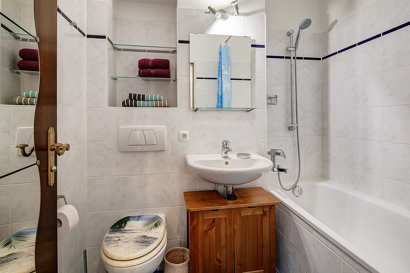 Apartamento de 1 habitación | München-Schwabing | 2111ML3 | Das Wannenbad...