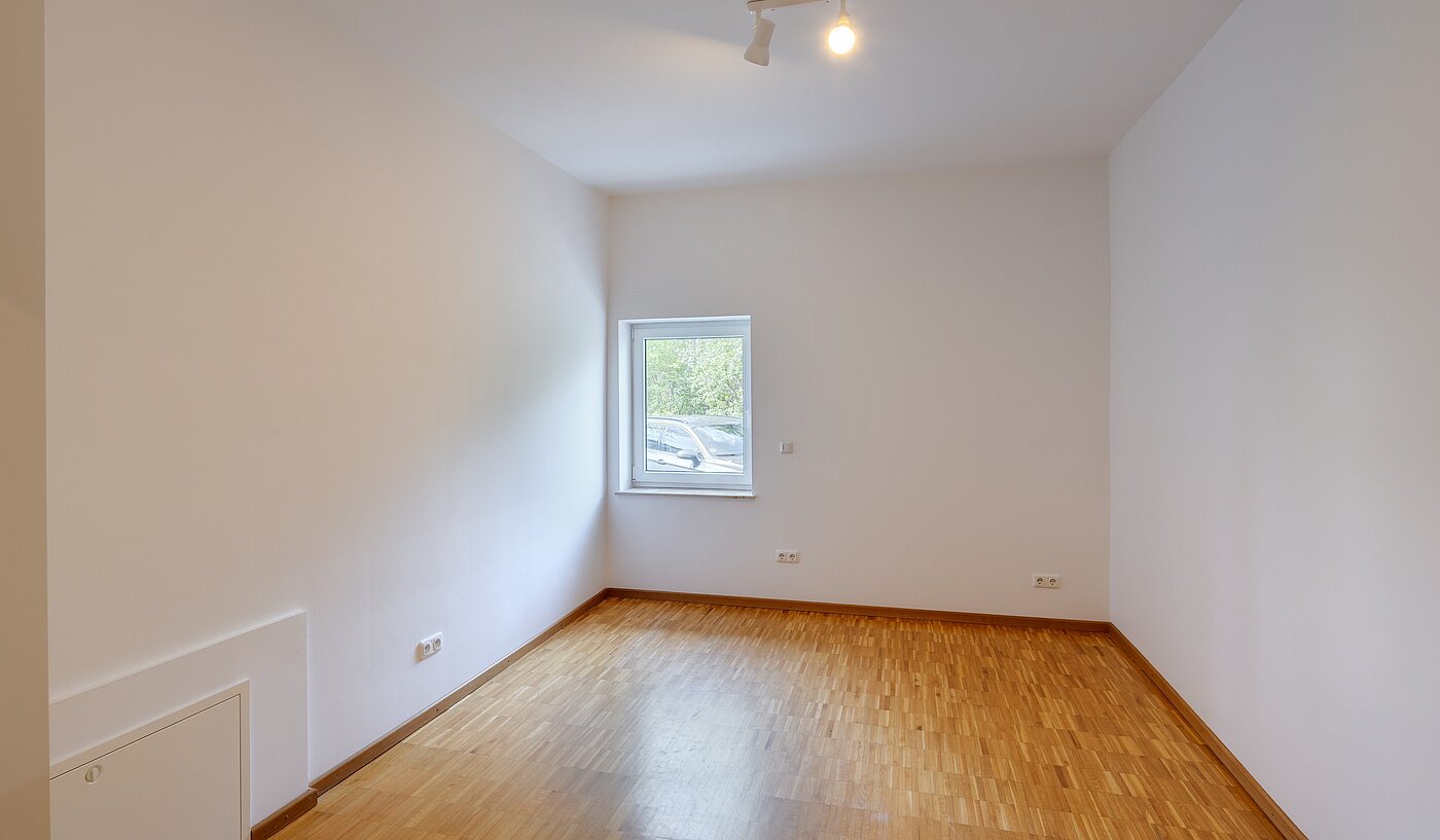 Casa adosada  de 6.5 habitaciones | Unterschleißheim | 70122 | Mögliches Büro oder Gästezimmer