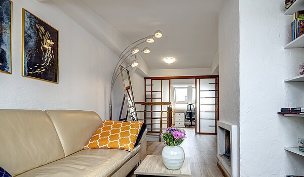 Piso ático de 4.5 habitaciones | München-Ludwigsvorstadt | 70461 | Wohnen / Essen