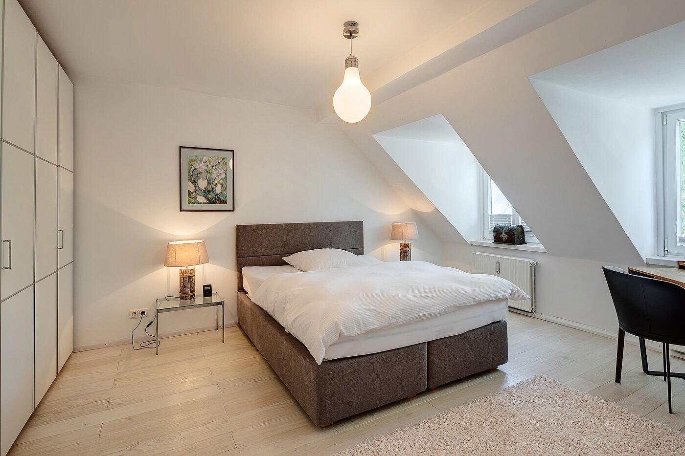 Apartamento de 2 habitaciones | München-Isarvorstadt | 70089 | Großzügiges Schlafzimmer