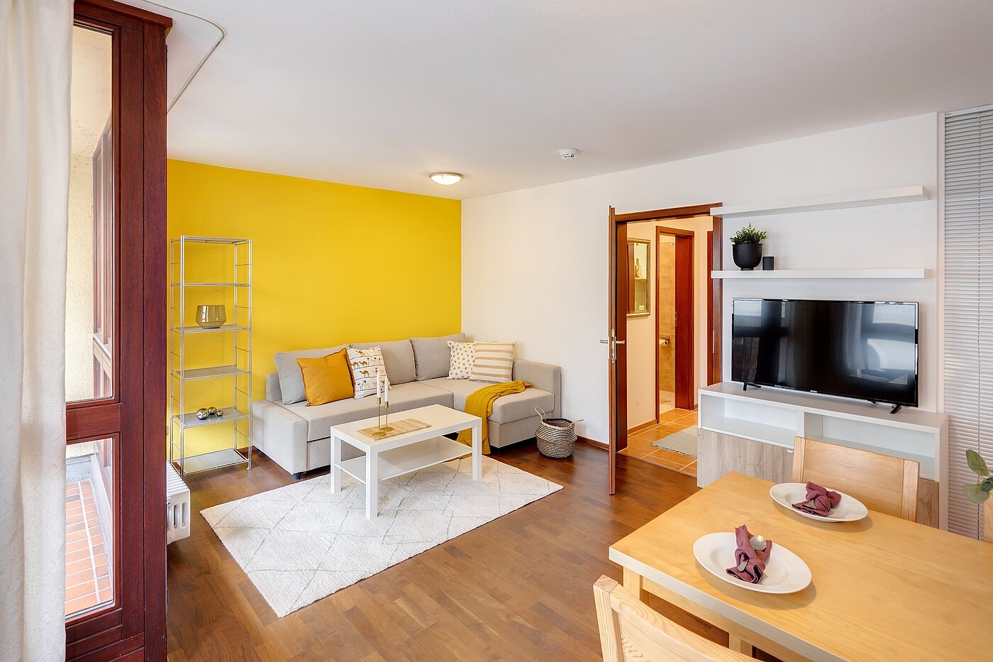 Apartamento de 2 habitaciones | München-Neuhausen | 2012ML5 | ...heller Wohnbereich