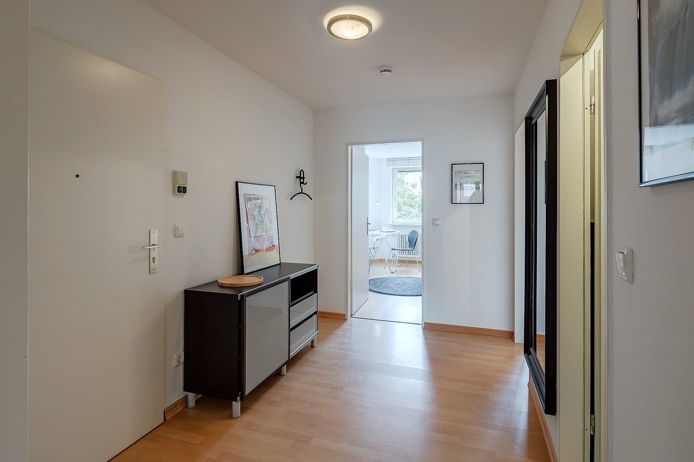 Apartamento de 3 habitaciones | München-Ludwigsvorstadt | 1806ML1 | Großzügige Diele