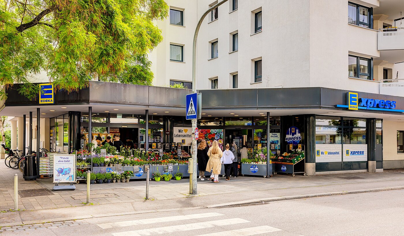 Apartamento de 1 habitación | München-Neuhausen | 70235 | ...in unmittelbarer Nähe