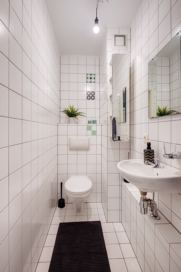 Apartamento de 3 habitaciones | München-Bogenhausen | 70085 | Separates Gäste-WC