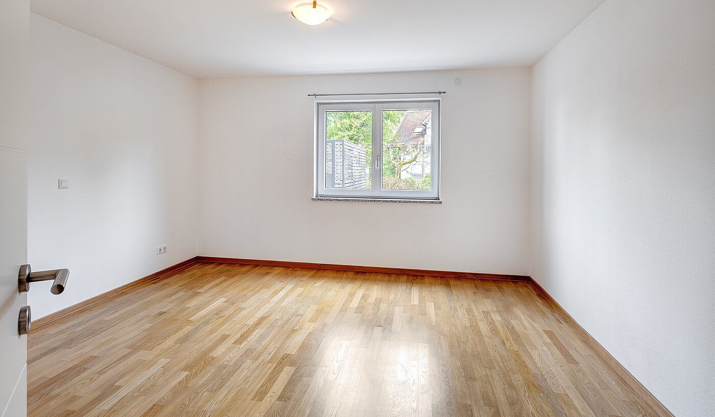 Apartamento de 3 habitaciones | Gauting | 70116 | Großes Schlafzimmer