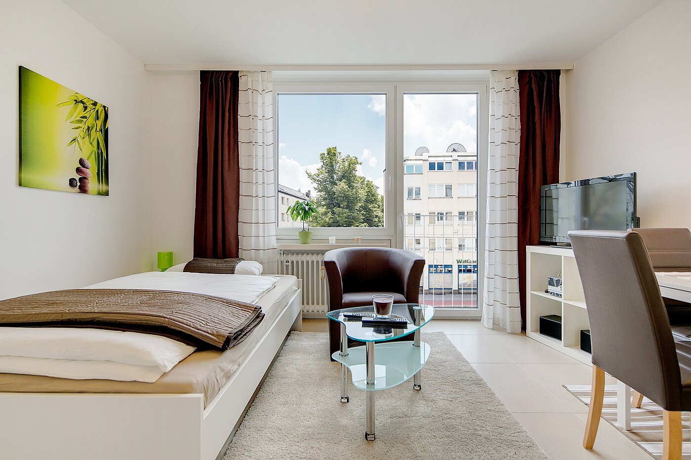 Apartamento de 1 habitación | München-Berg am Laim | 2209ML2 | ...in das lichtdurchflutete Apartment