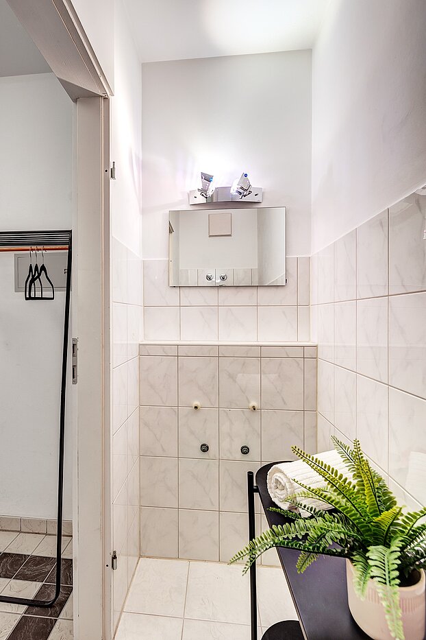 Piso en planta baja de 2.5 habitaciones | München-Harlaching | 70018 | ...oder Gäste-WC