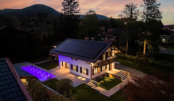 Propiedad especial de 15 habitaciones | Bad Wiessee | 701591 | Luftaufnahme vom Landhaus