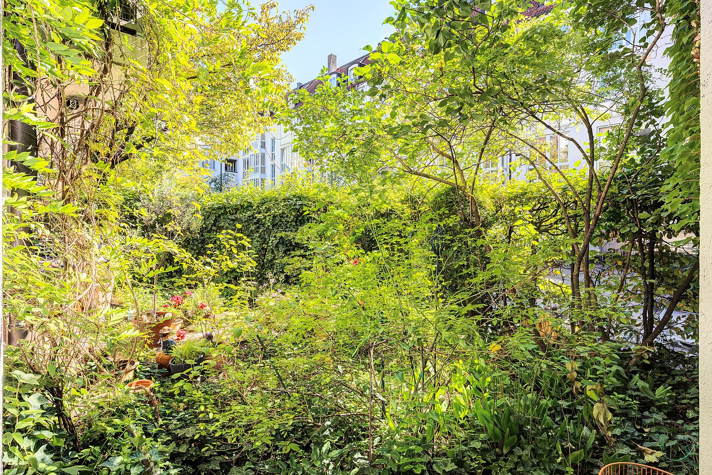 Apartamento de 1 habitación | München-Schwabing | 70249 | ...eingewachsenem Gärtchen