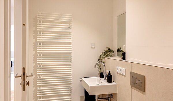 Piso con terraza  de 3 habitaciones | München-Harlaching | 70371 | Gästetoilette mit...