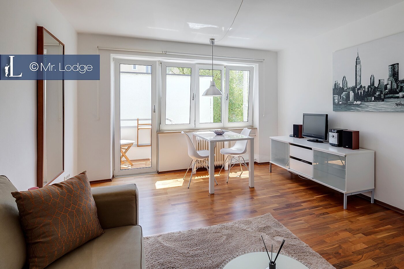 Apartamento de 1 habitación | München-Neuhausen | 1703ML9 | kleiner Essplatz