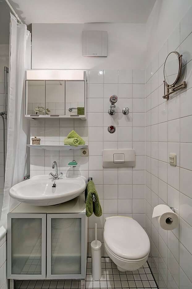 Apartamento de 1.5 habitaciones | München-Lehel | 2107ML9 | Weiß gefliestes Bad...