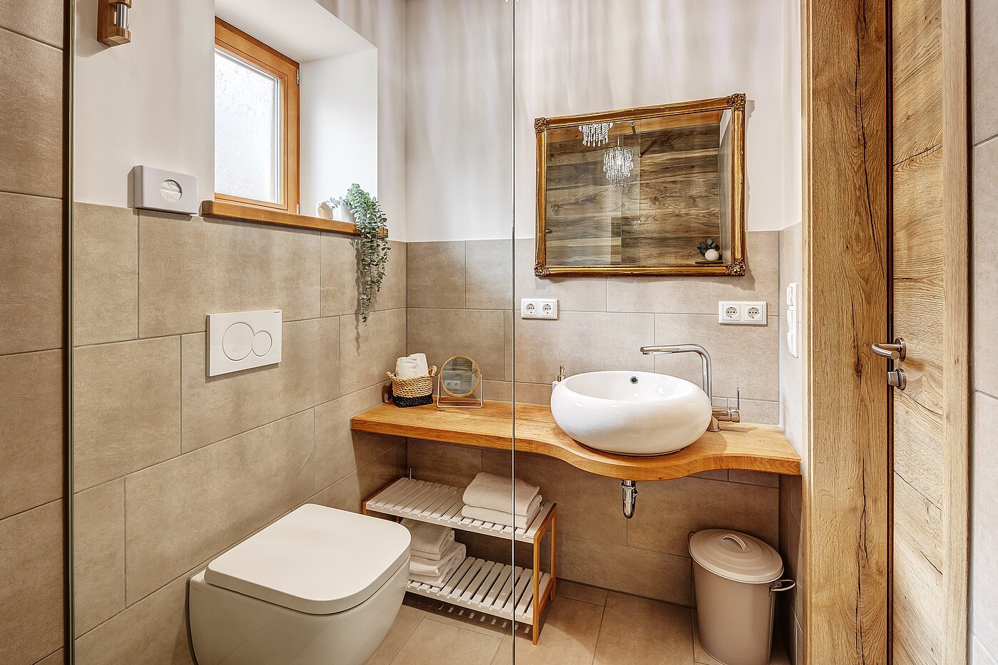 Apartamento de 6 habitaciones | 70095 | ...mit Bad en Suite...