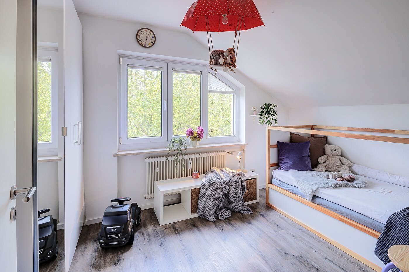 Piso ático de 3 habitaciones | Karlsfeld | 70217 | Abeits-/ oder...