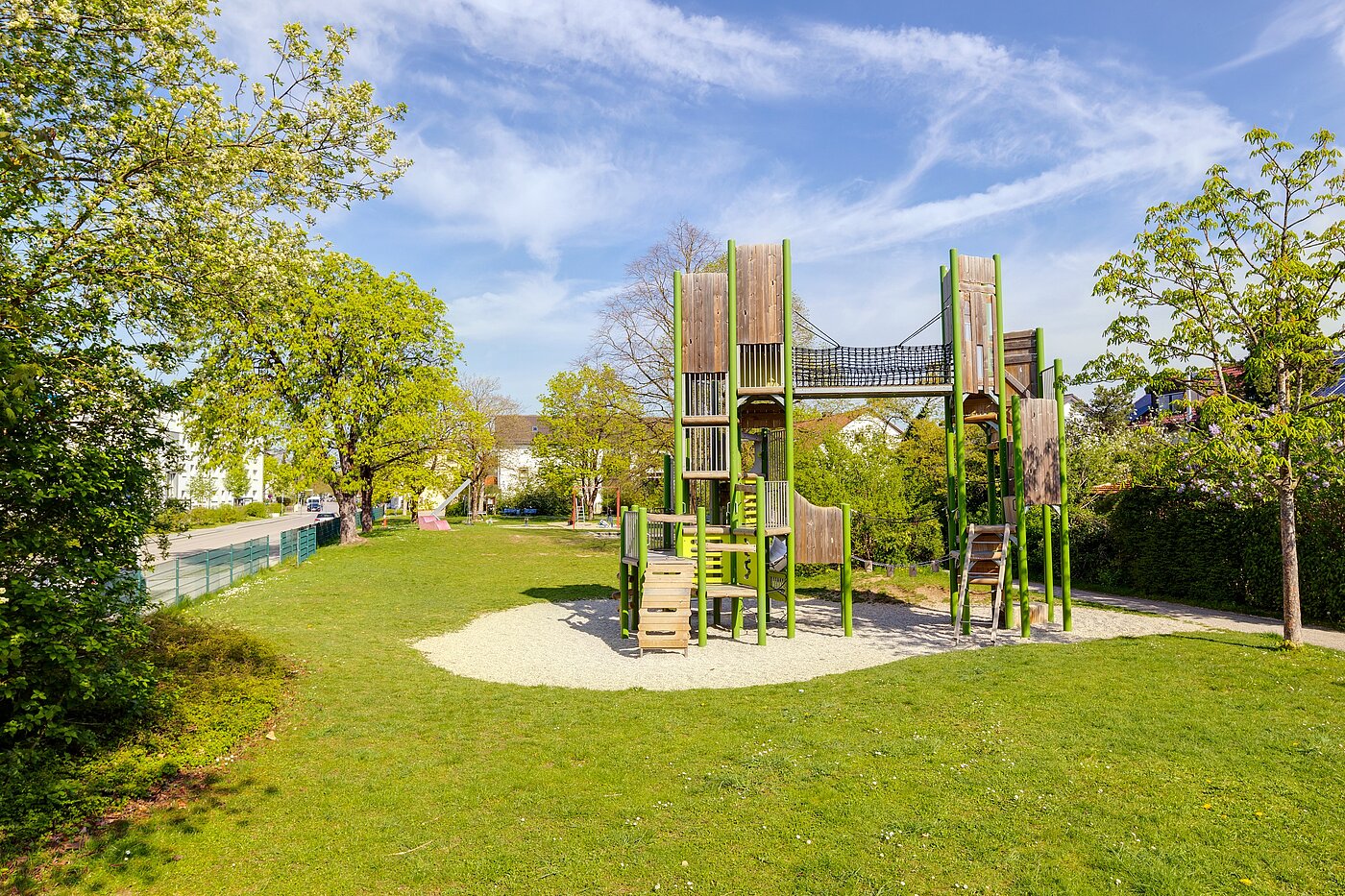Casa adosada  de 6.5 habitaciones | Unterschleißheim | 70122 | Spielplatz in der Alleestraße