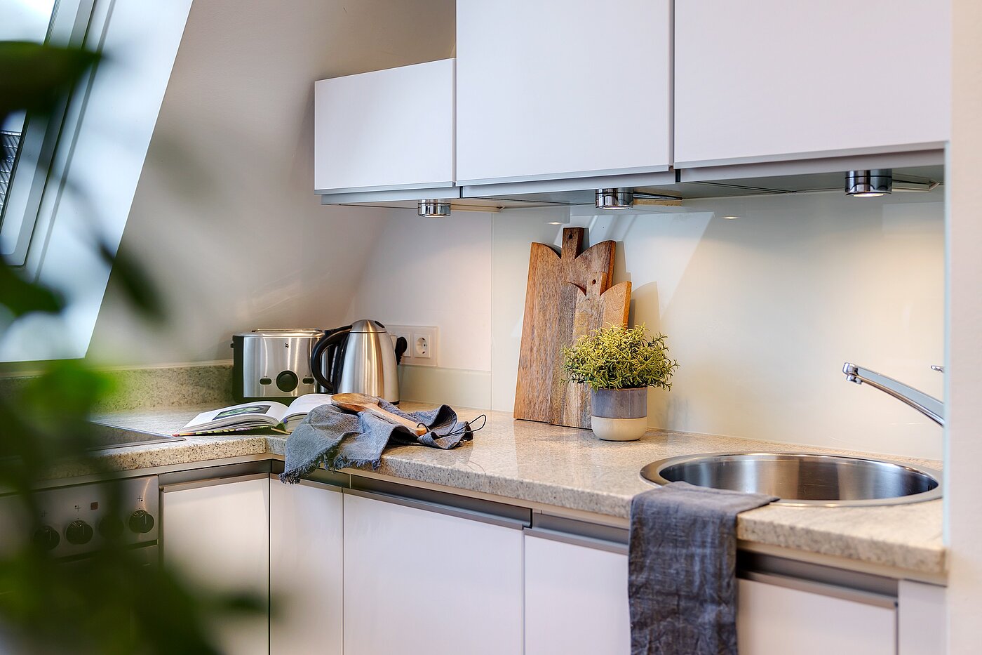 Apartamento de 2 habitaciones | München-Schwabing | 2208ML2 | ...voll ausgestattet