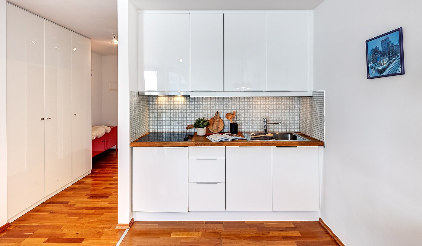 Apartamento de 1 habitación | München-Maxvorstadt | 70165 | Moderne Küchenzeile