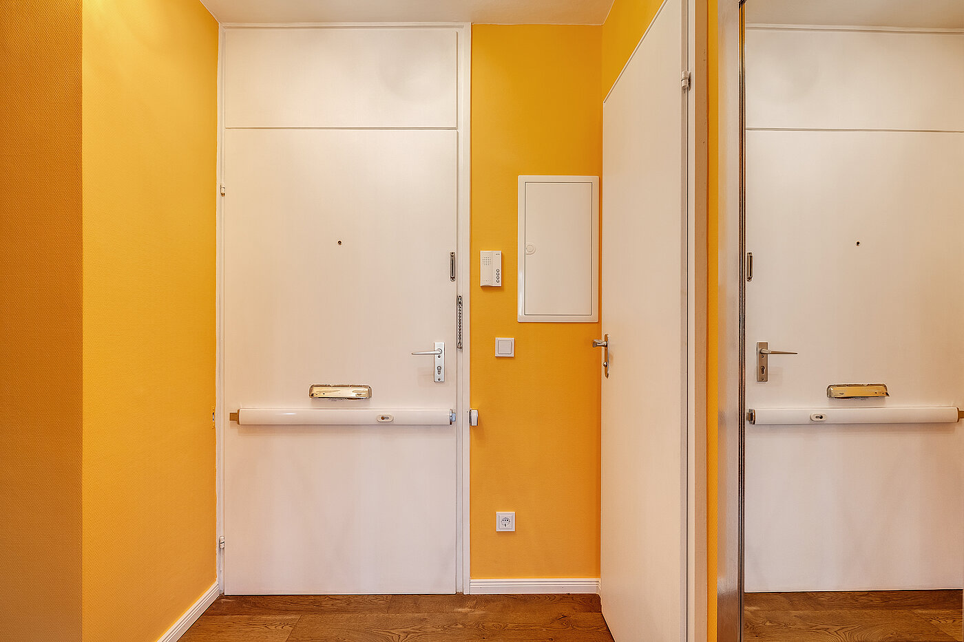 Apartamento de 2 habitaciones | München-Bogenhausen | 70287 | Eingangsbereich...