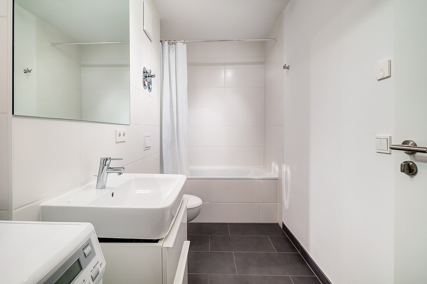 Apartamento de 3 habitaciones | München-Moosach | 70164 | ...und Badewanne