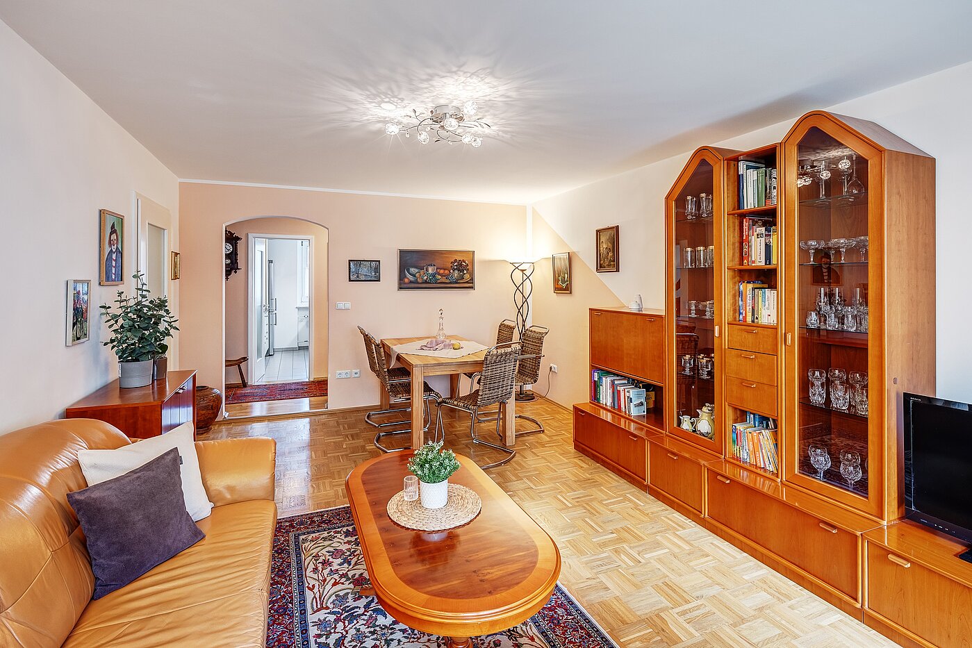 Apartamento de 3 habitaciones | München-Bogenhausen | 2112ML3 | und Essen