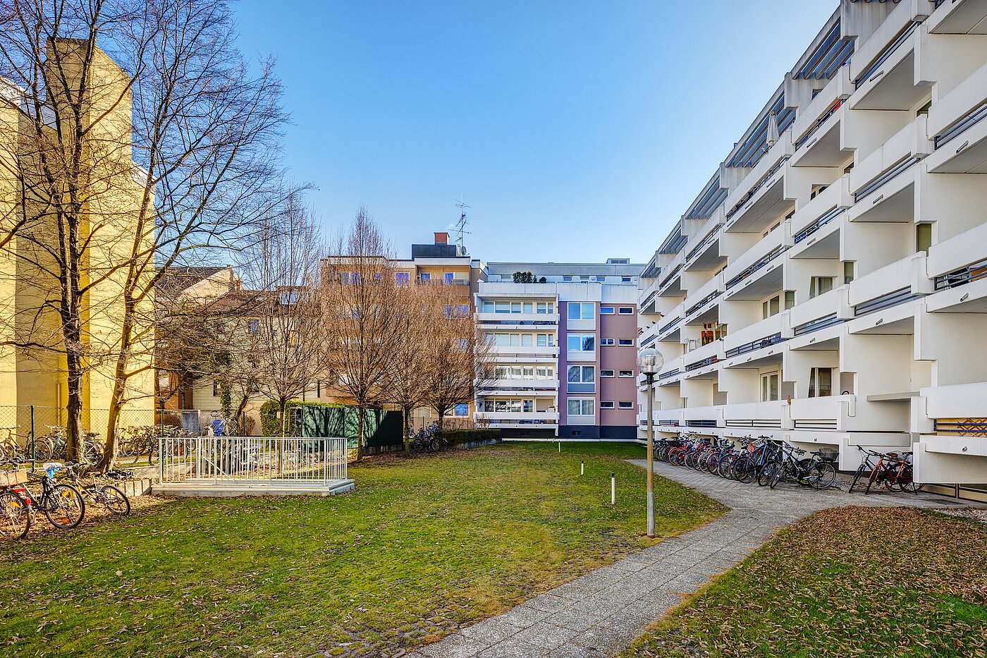 Apartamento de 1 habitación | München-Neuhausen | 2301ML8 | Begrünter Innenhof