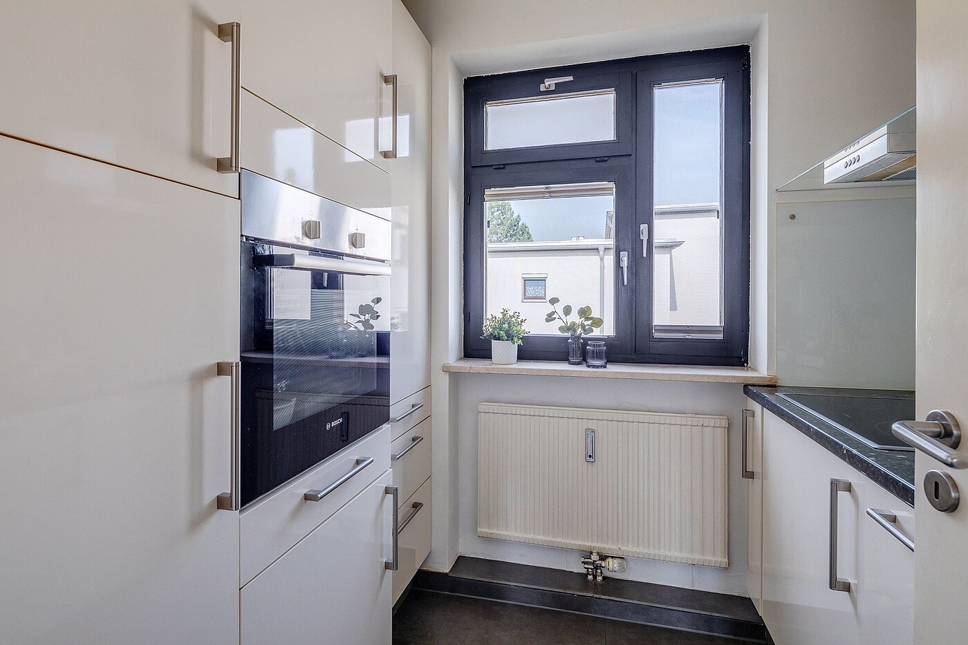 Apartamento de 2 habitaciones | Karlsfeld | 1906ML2 | Moderne Einbauküche..