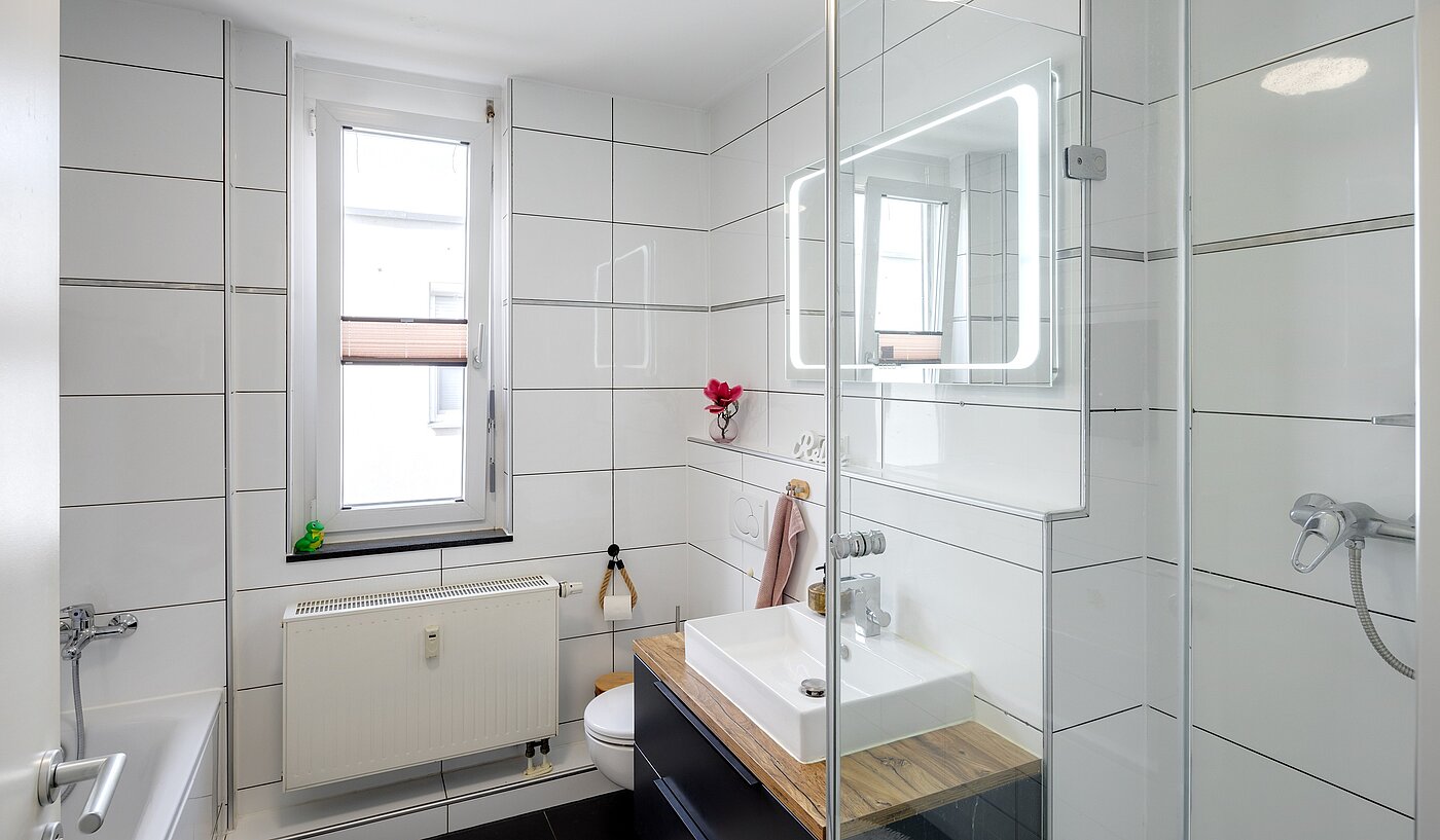 Casa adosada  de 5 habitaciones | Unterföhring | 70119 | Bad mit Fenster