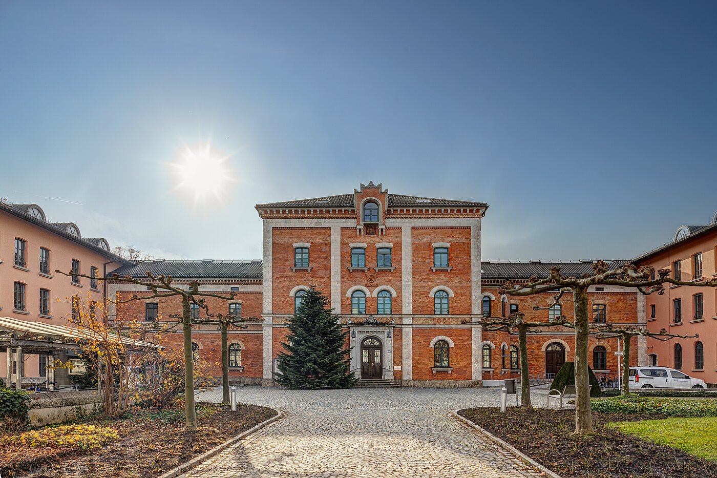 Apartamento de 1 habitación | Rosenheim | 2109ML8 | ...Geschichte