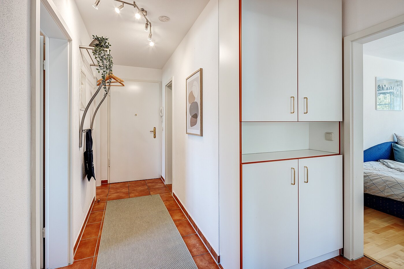 Apartamento de 3 habitaciones | München-Ramersdorf | 2206ML4 | ...Einbauschränken