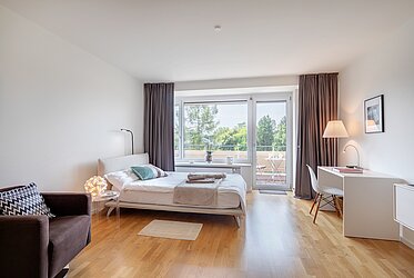 Solln: Apartamento con un encanto especial — balcón orientado al sur — disponible